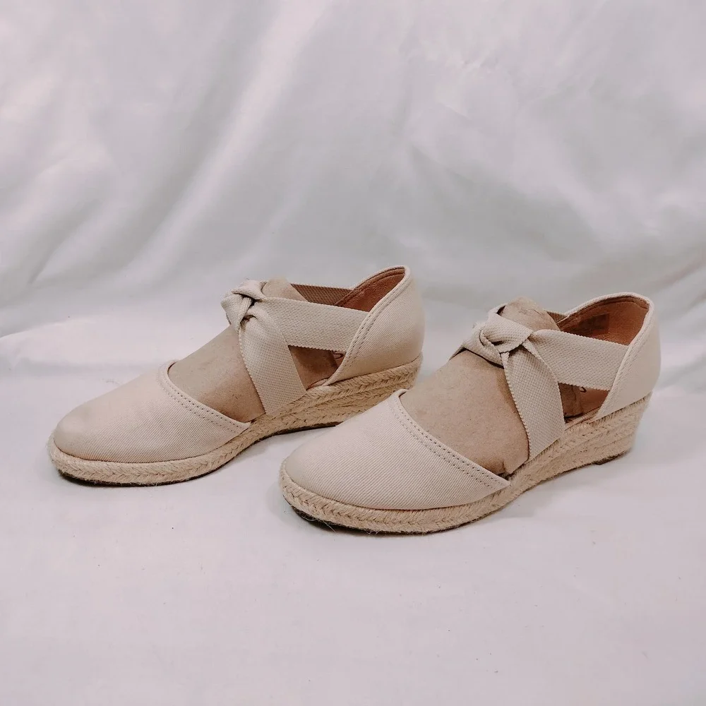 LifeStride Kascade Espadrille Wedges; Beige w/Knot Detail Canvas Sandals